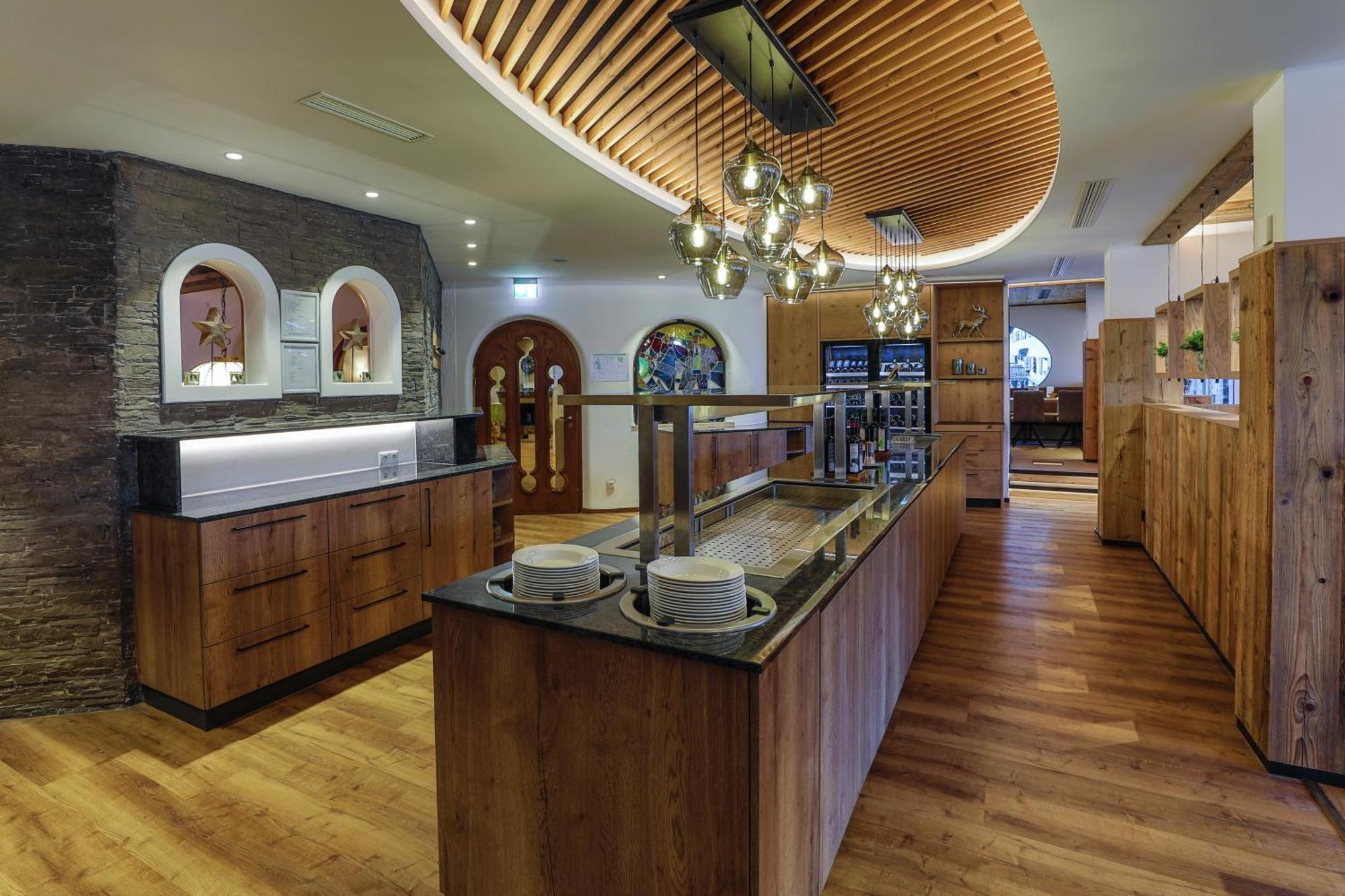 Alpenhotel Fischer 4 Sterne - Adults Only Μπερχτεσγκάντεν Εξωτερικό φωτογραφία